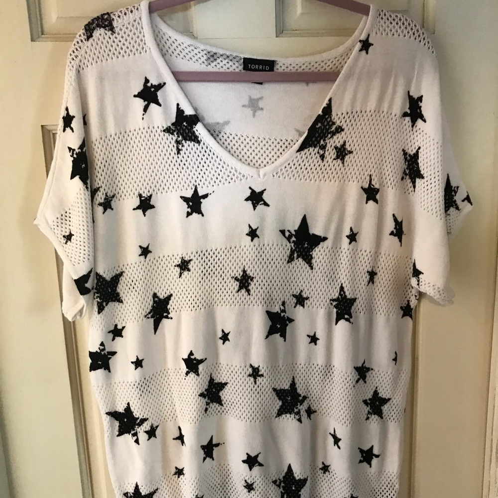 Torrid woven top